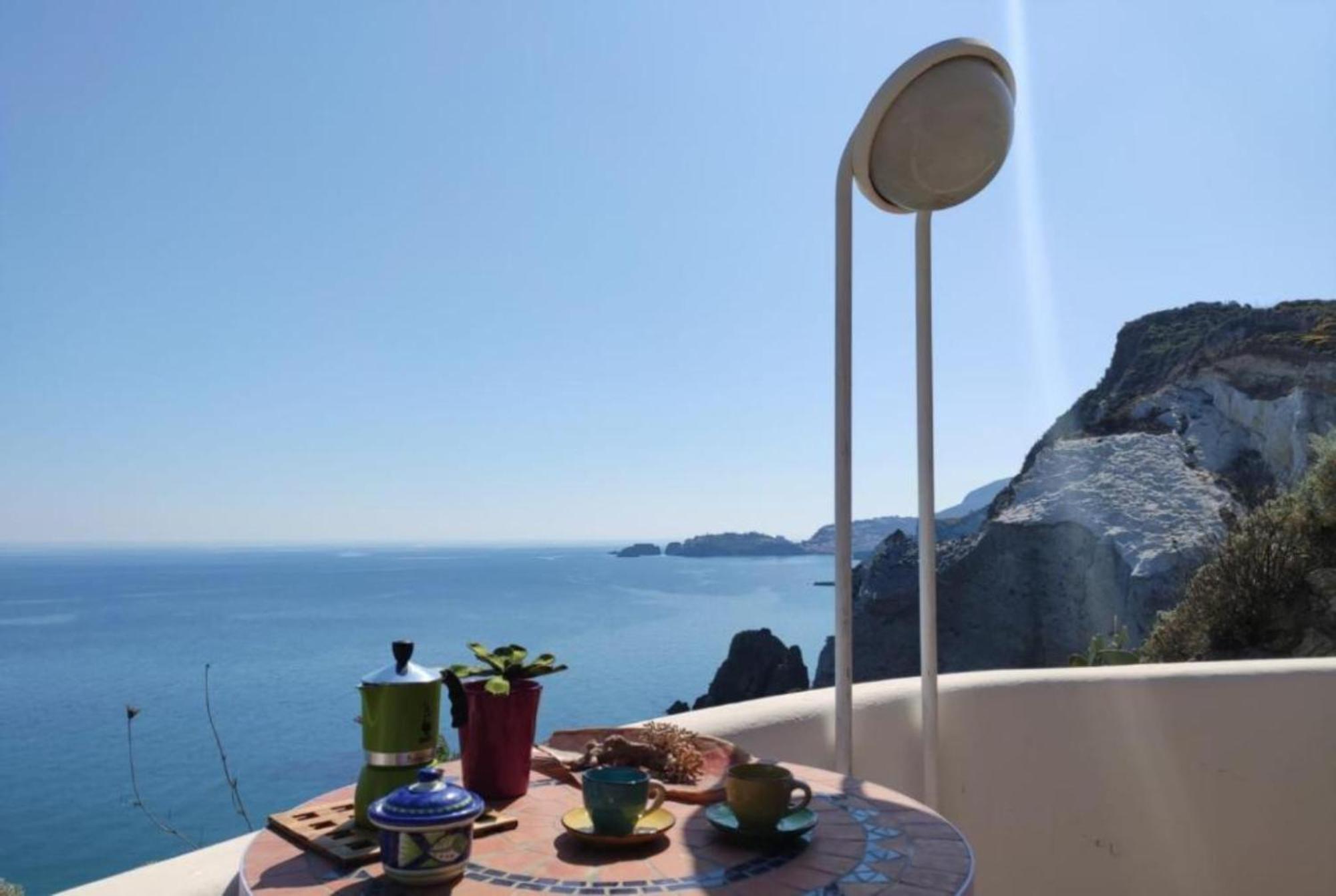Maridea - Cave Apartments Ponza Exterior photo